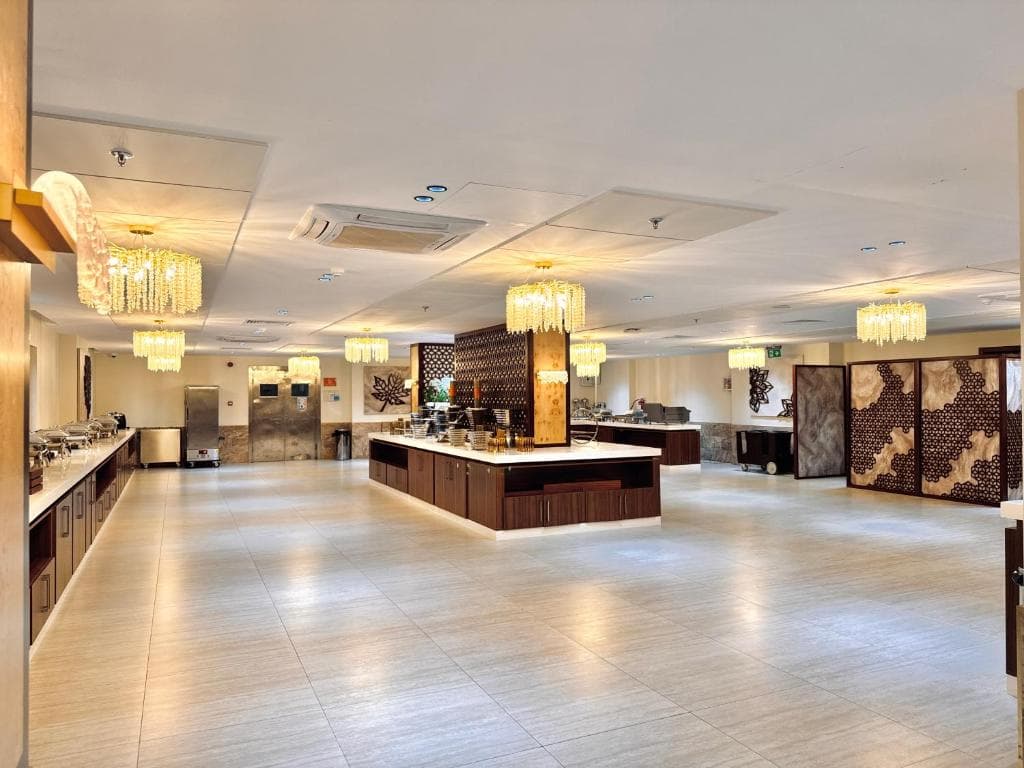 QIRA HOTEL 4