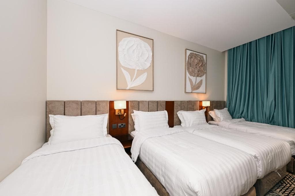 QIRA HOTEL 8