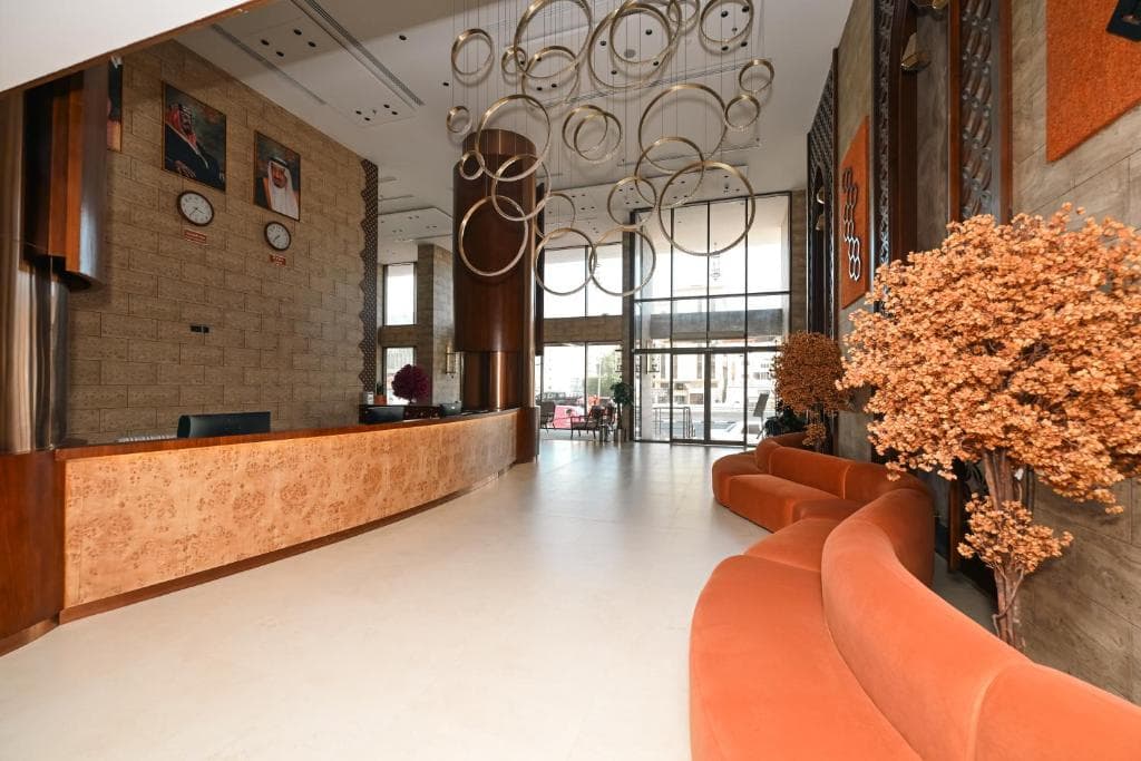 QIRA HOTEL 6